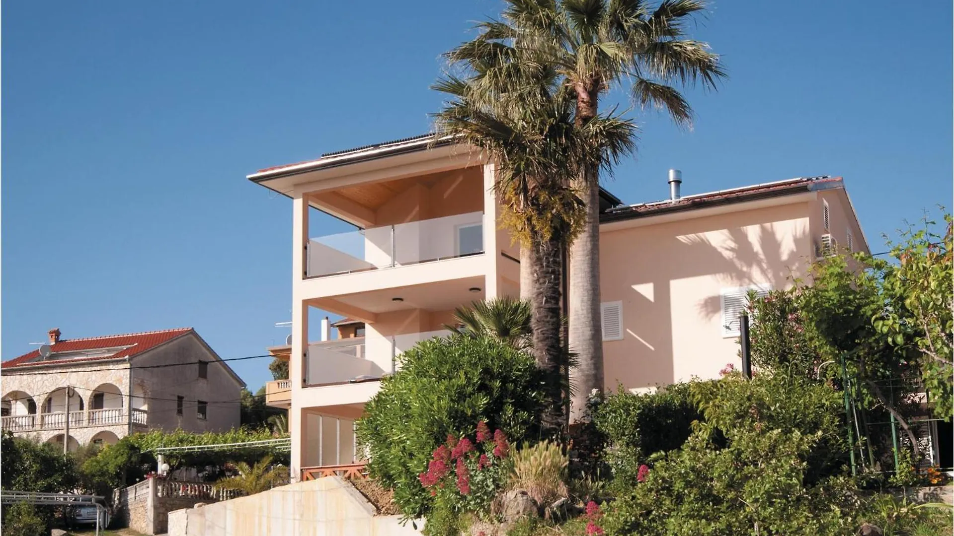 Holiday home 4 Bedroom Lovely Home In Supetarska Draga Croatia